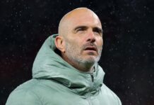 “Çelsi” tälimçisini ugratdy