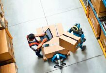 Adamsypat robotlar işlär