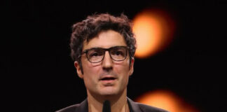 Berlinde baş baýraklar türk filmlerine gowşuryldy