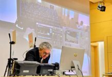 Австрийский эксперт по электронике провёл мастер-класс в туркменском вузе