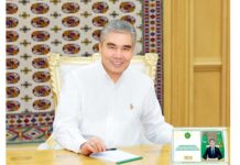 Türkmen bedewleriniň şöhraty belende galýar