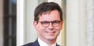 Wersalyň ýolbaşçysy Luwra bellendi