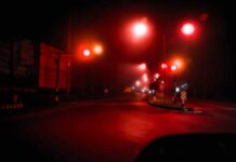 Ýarganatlary goramak üçin gyzyl yşyklandyryş