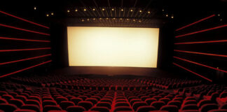 Kinoteatrlardaky oturgyçlar näme üçin gyzyl reňkli bolýar?