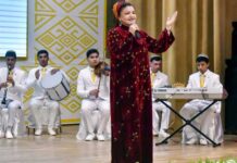 В Туркменабате прошёл вечер памяти двух мастеров слова