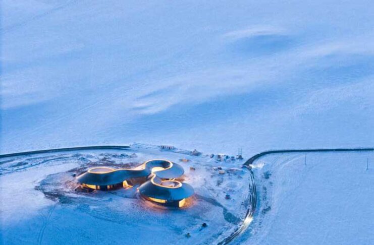 100 wulkanynyň arasynda täze syýahatçylyk merkezi guruldy