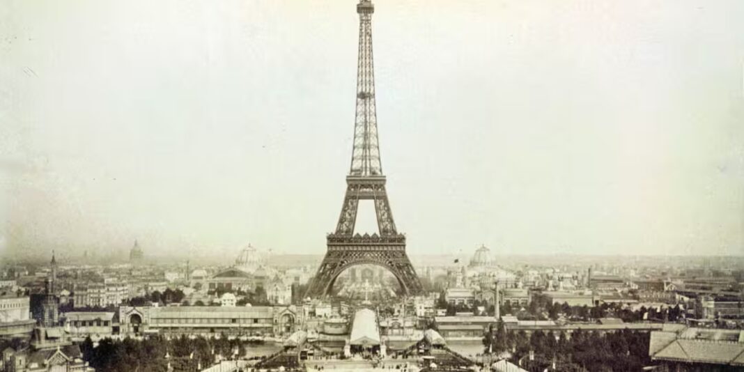eifell tower paris