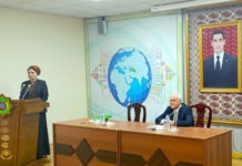 В Ашхабаде побывал представитель Австрийского института европейской дипломатии