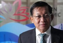 Min Aun Hlaýn Mýanmanyň Prezidenti boldy