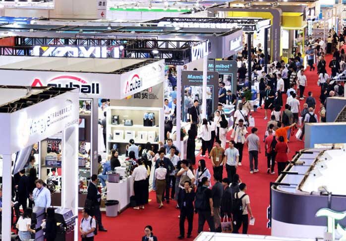 Halkara Kanton sergisi başlady