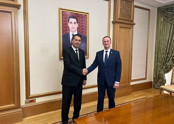 batyr-annayev-vise-premiyer-turkmenistan-and-stanislav-chepurnoy-belarus-ambassador