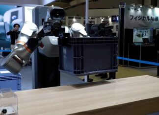 Ýaponiýa we Hytaý adampisint robotlar ugrundaky ýaryşda