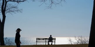 Ýalňyzlyk duýgusynyň saglyga täsiri: Alymlaryň täze barlaglary