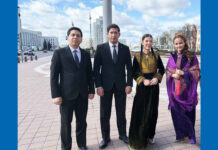 Türkmen sungat ussatlary Minskde sahna oýnuny goýdy