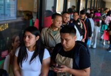 Ispaniýada migrantlara uly mümkinçilik: Resminama almak başlandy