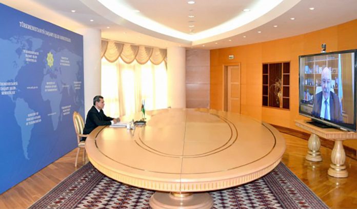 bmg turkmenistan meredow 28b9ec5ace952c37d50de70cebbe79152b34704928a2a1c9c7e2c36ad383c3ce