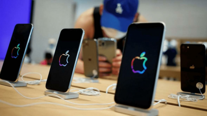 iphone apple-reuters_16_9_1631016539-880x495