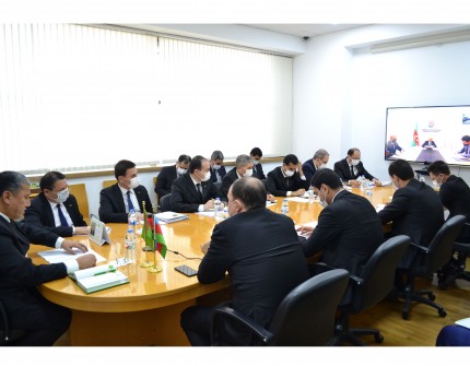 azerbayjan turkmen dostluk yatagy