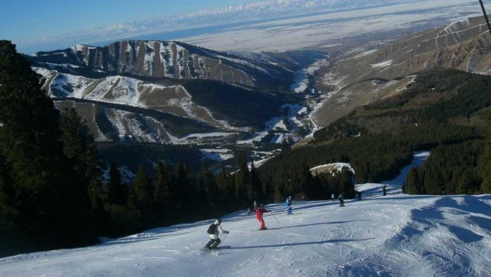 karakol--kyrghyzstan-snow