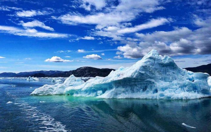 world-oceans-iceberg-umman-deniz-buz