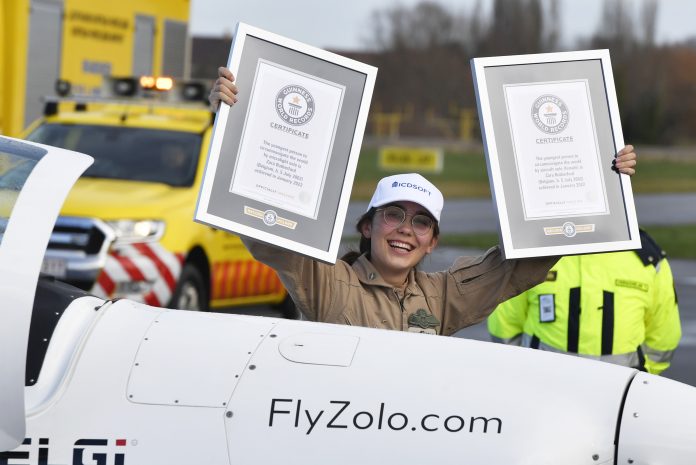 youngest-woman-fly-solo-around-globe