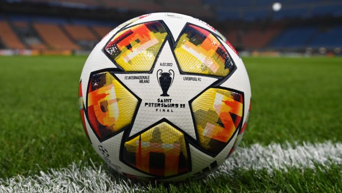 FLvKgOfXMAINI12