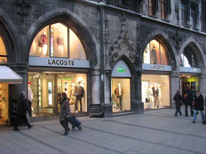 Lacoste_store-logo
