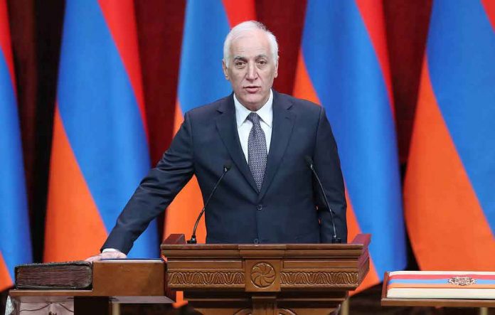 Waagn-Haçaturýan-vaagn-hachaturyan-president-of-armenia