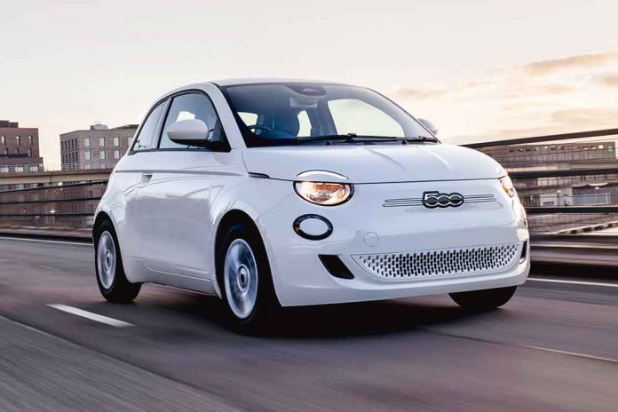 fiat-500e-action-2021-front