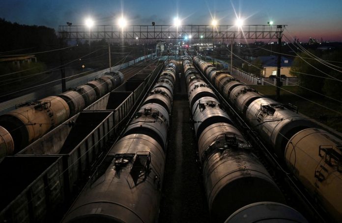 oil via railway tanker