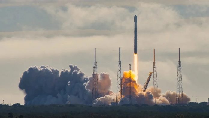 spacex rocket