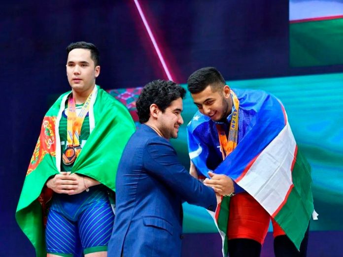 SurajbekSapayev agyr atletika