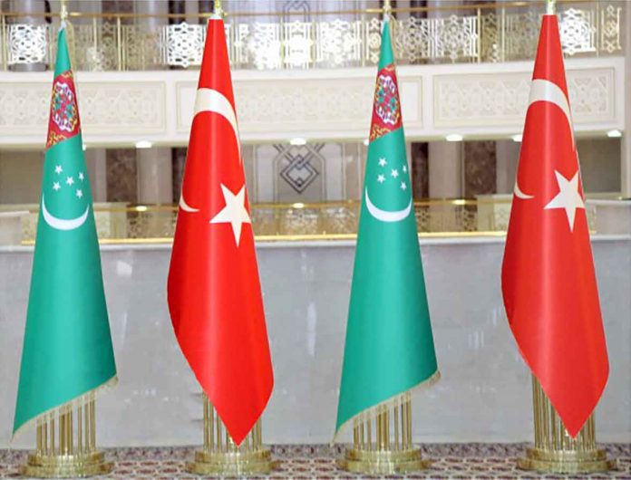 Turkmen-Turk-flags