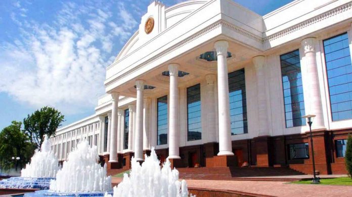 oliy-mejlis-uzbek-parliament