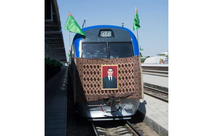 CRRC-Ziyang-Co-train-in-turkmenistan-railway