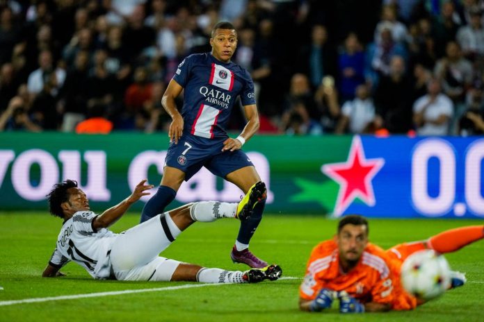 France_Soccer_Champions_League_05736