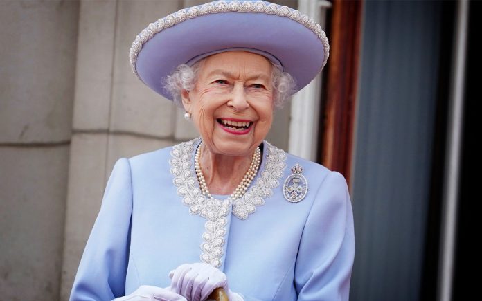elizabeth 2