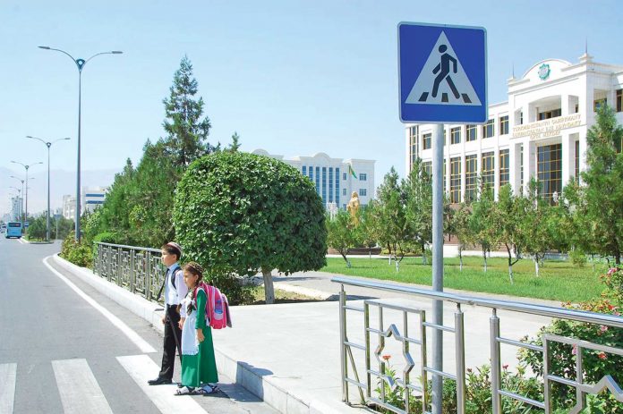 yol-hereketi-howpsuzlygy-okuchy