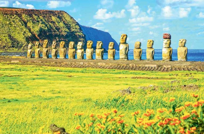 heykel-Moai
