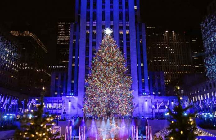 manhatten-mew-york-new-year-tree-christmass