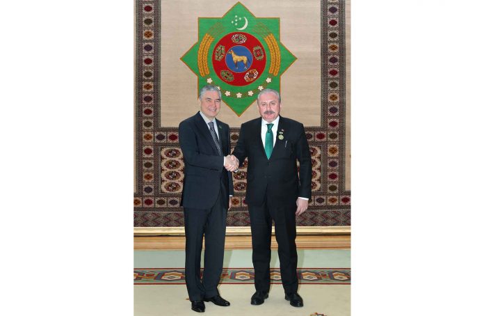 mustafa-shentop-halk-maslahaty-berdimuhamedow-tbmm
