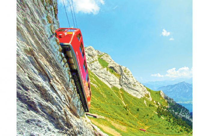 pilatusbahn_1-funikulyor-funiculor-train