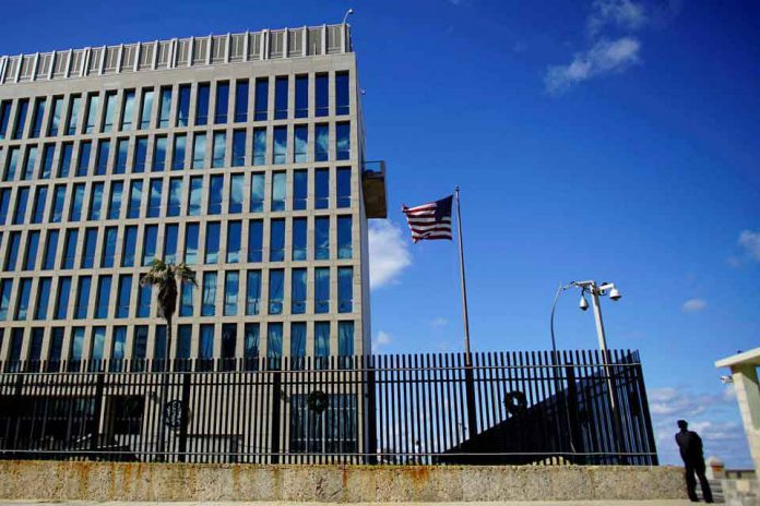 usa-embassy-in-havana-cuba-flag