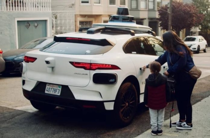 waymo driverless taxi