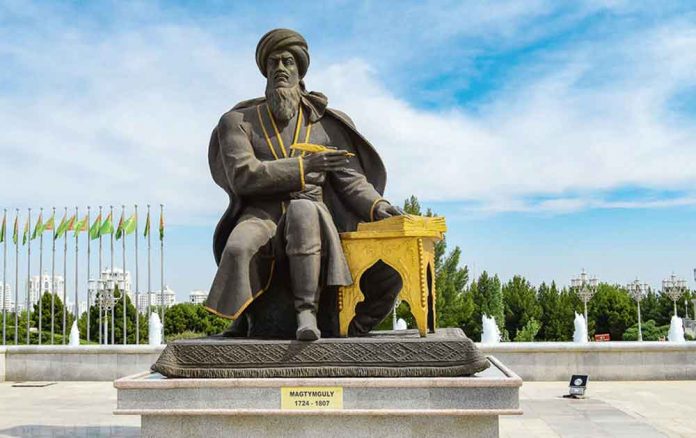 magtymguly-pyragy-heykel-statue