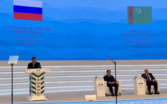 turkmen-rus-forum-190123-06-1