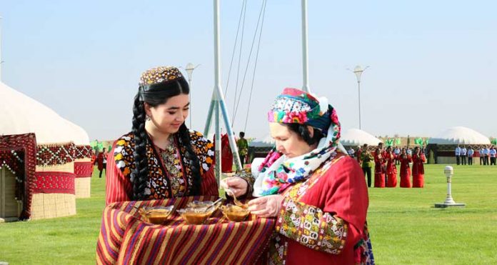 8-mart-internatinal-womens-day-in-turkmenistan-zenanlar-nowruz-semeni-somelek