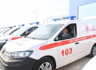Узбекистан предоставил Туркменистану 20 автомобилей скорой помощи