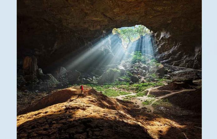 best-smartphone-photos-2023-MPA-Landscapes-Geocentric-Exploration-by-Zhengjie-Wu-VIVO-