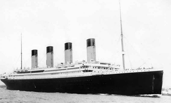 Titanik-titanic-ship